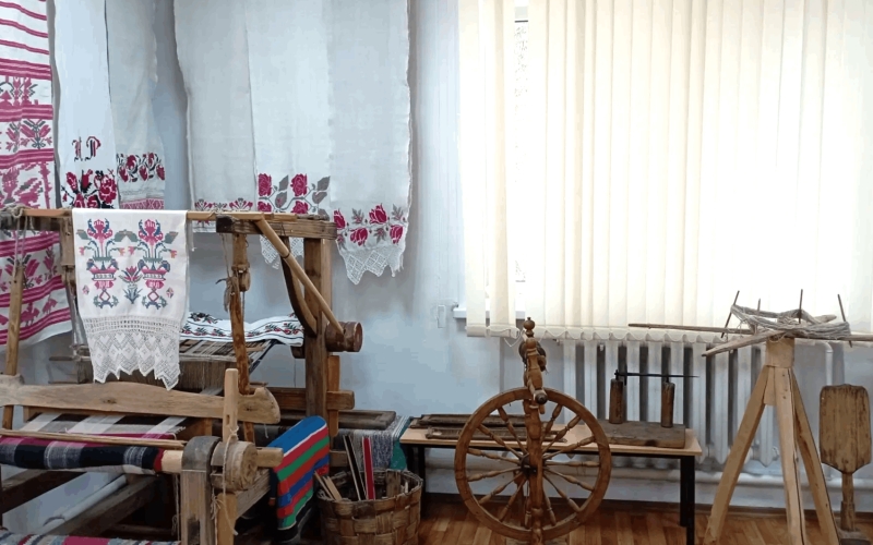 «От кудели до полотна»